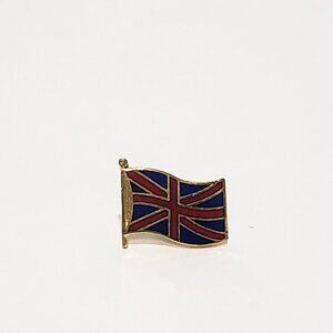 United Kingdom Great Britain Lapel Pin Enamel Red Blue Gold Tone 1/2"